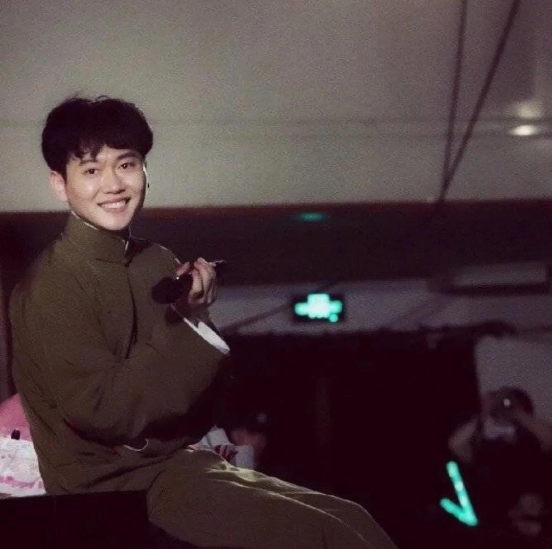 适合中年女人高雅的微信头像,100张珍藏已久微信头像