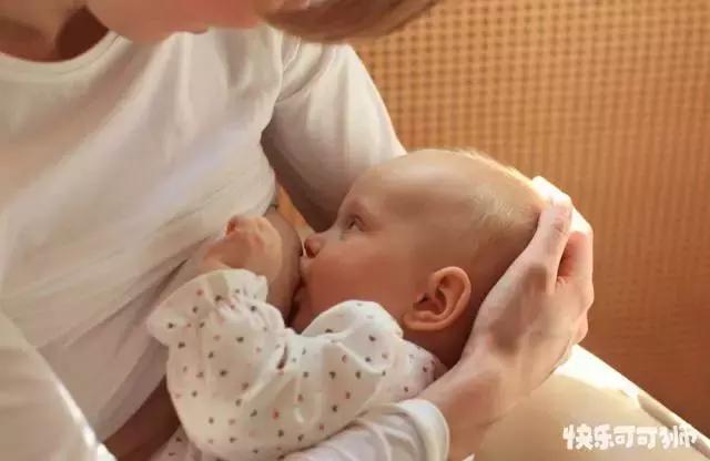 为什么胸部一边奶水多一边奶水少,一胎奶水多二胎奶水少是什么原因