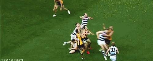 女子足球对抗,女子足球身体对抗集锦