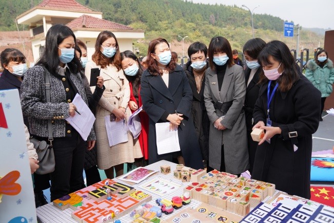 全区优秀幼儿自制玩教具展评活动,广东省幼儿园自制玩教具评选