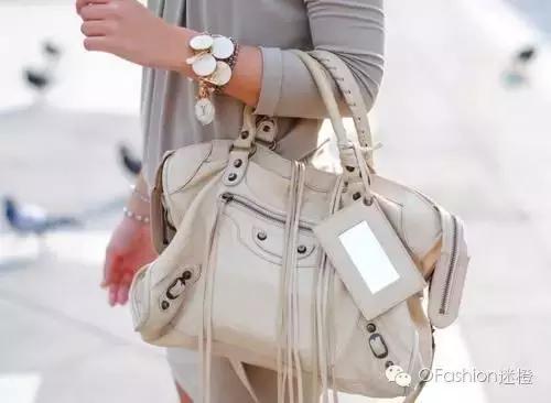 背了很多年的包,背了好几年的包