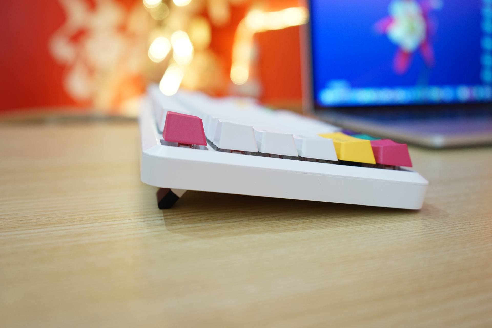 键盘可以这样玩,黑爵ak35i机械键盘怎么热插拔