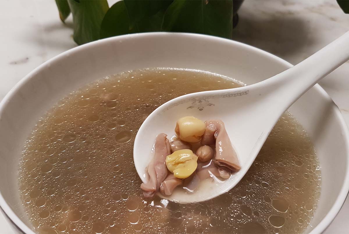 后厨阿姨餐具清洗,后厨阿姨打扫卫生视频