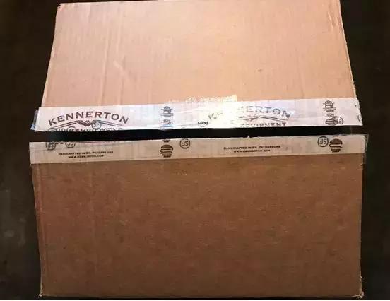 焕开箱丨战斗民族的平板耳机-thror开箱