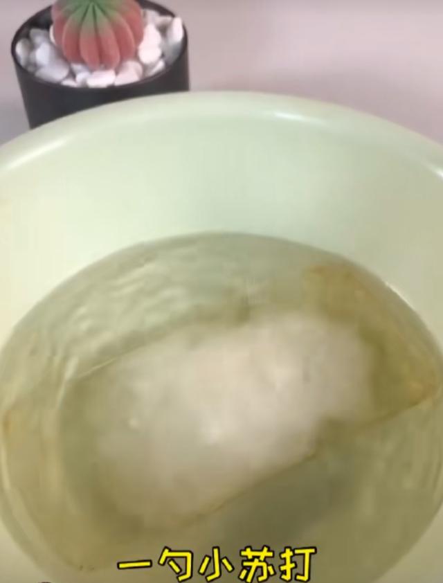 硅胶手机壳变黄怎么洗白最快方法,生活小妙招让变黄的手机壳变白