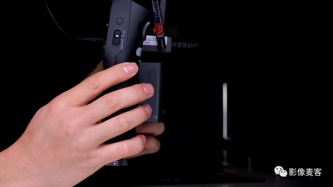 云鹤3s稳定器剧烈抖动,云鹤3s自身重量