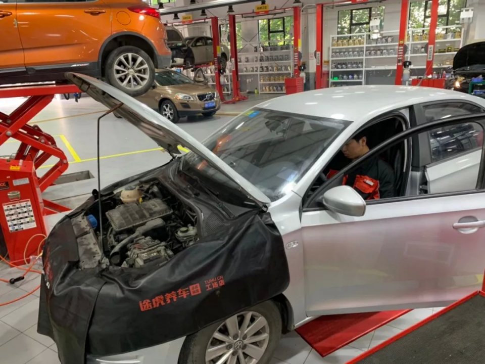 洗燃烧室积碳怎么清洗,免拆洗积碳干净吗