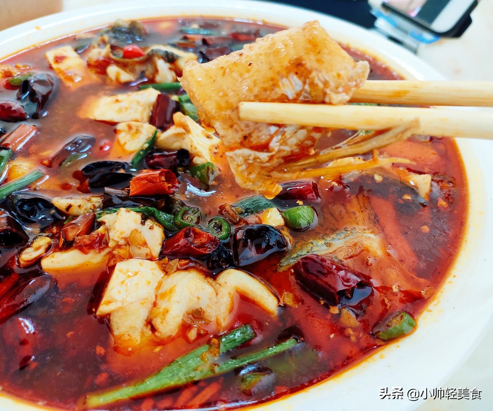 食材仅20块钱的“香辣豆腐鱼”，2倍的蛋白质，减肥也能吃过瘾