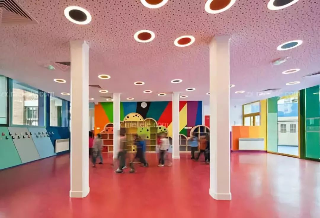 幼儿园楼梯墙面环创简单创意,幼儿园室内环创有意义的墙面