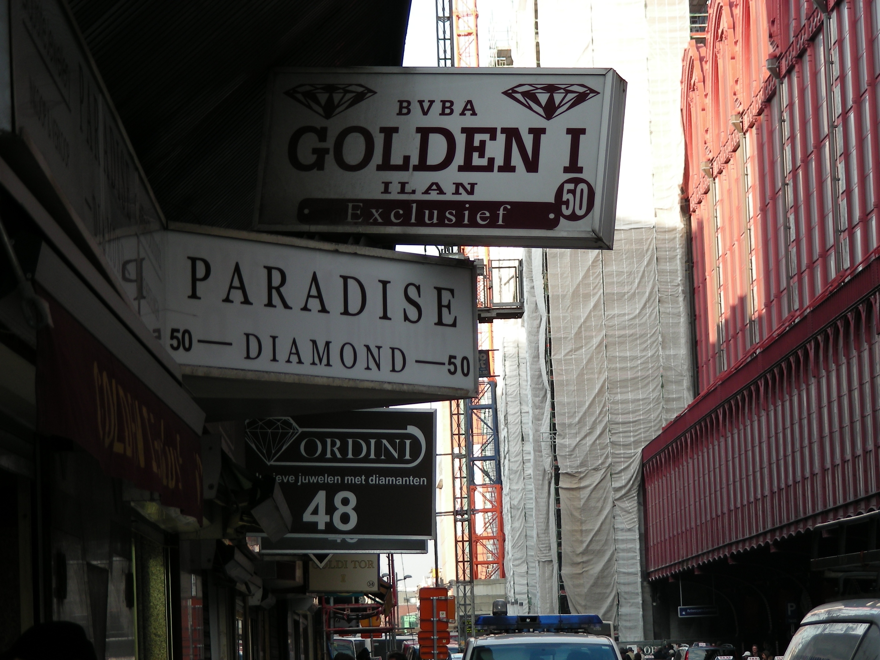 女人为欧洲这座城市疯狂，男人却避之不及，这座城市到底有什么？