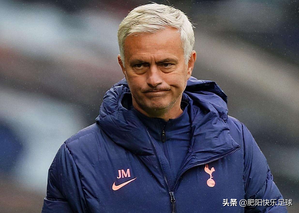 束手后的迫切需要，淘宝后的因材施教，穆帅正打造热刺版后轮驱动