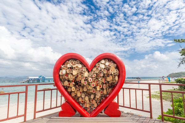 三亚烧钱项目,三亚最费钱的项目