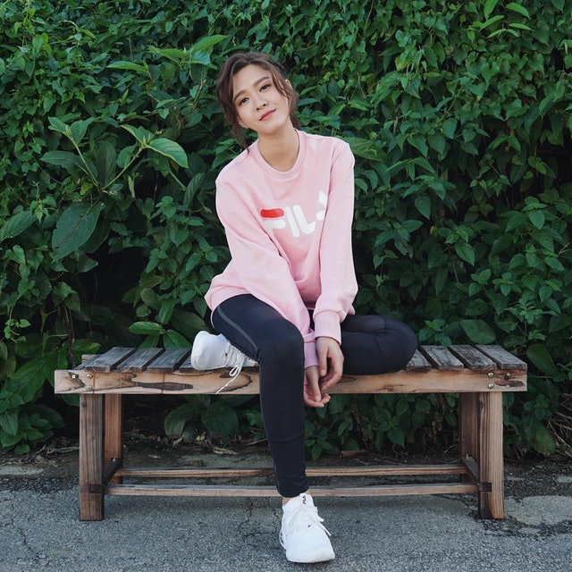 tvb颁奖典礼江嘉敏,本色出演tvb人气小花江嘉敏