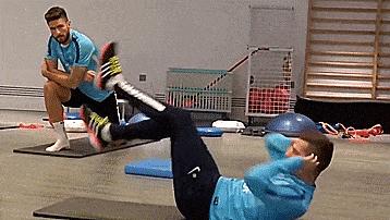 足球运动对体质的影响,脂肪对运动员有什么影响