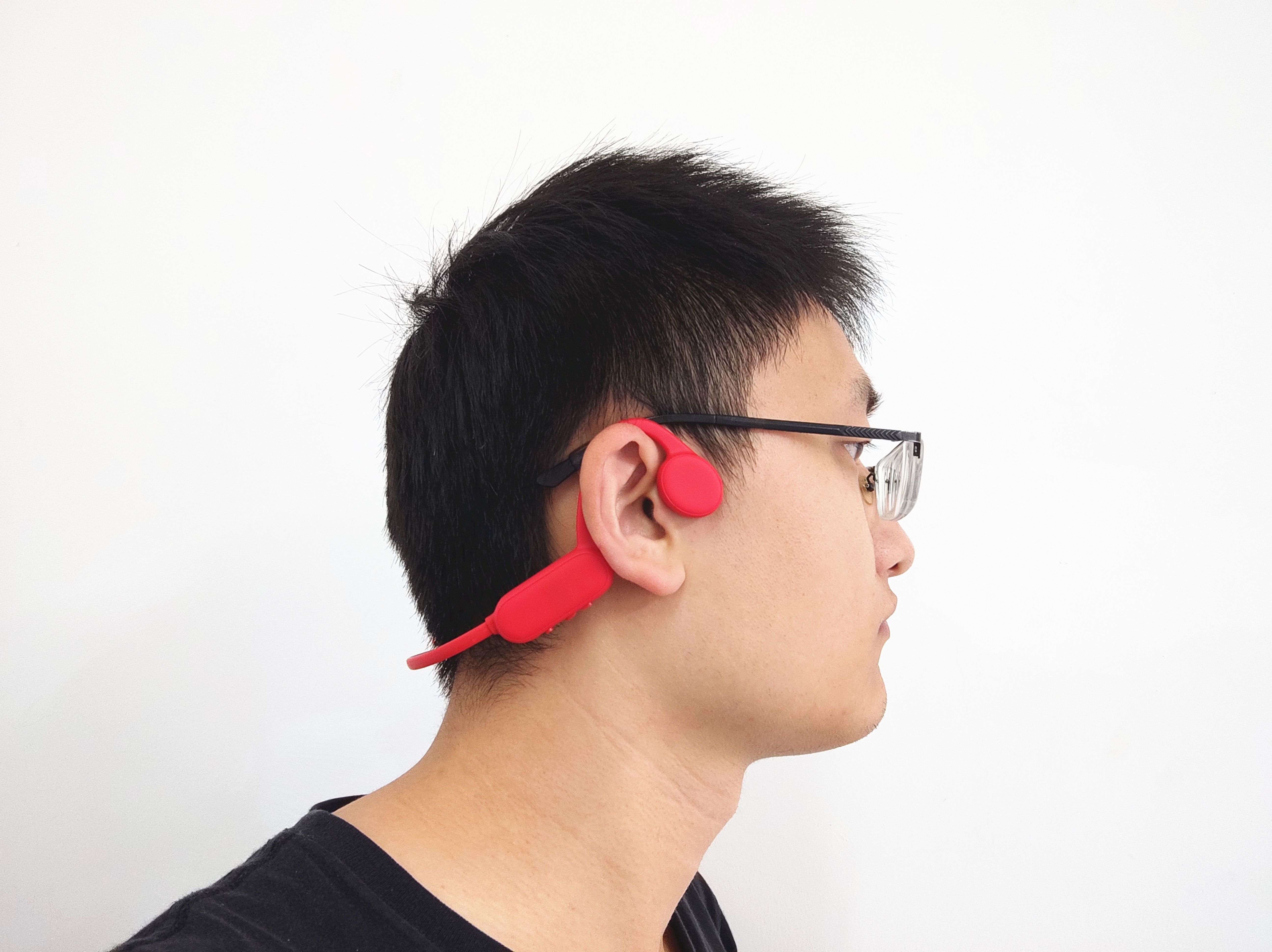 自带mp3单耳蓝牙骨传导耳机,自带音乐的骨传导蓝牙耳机