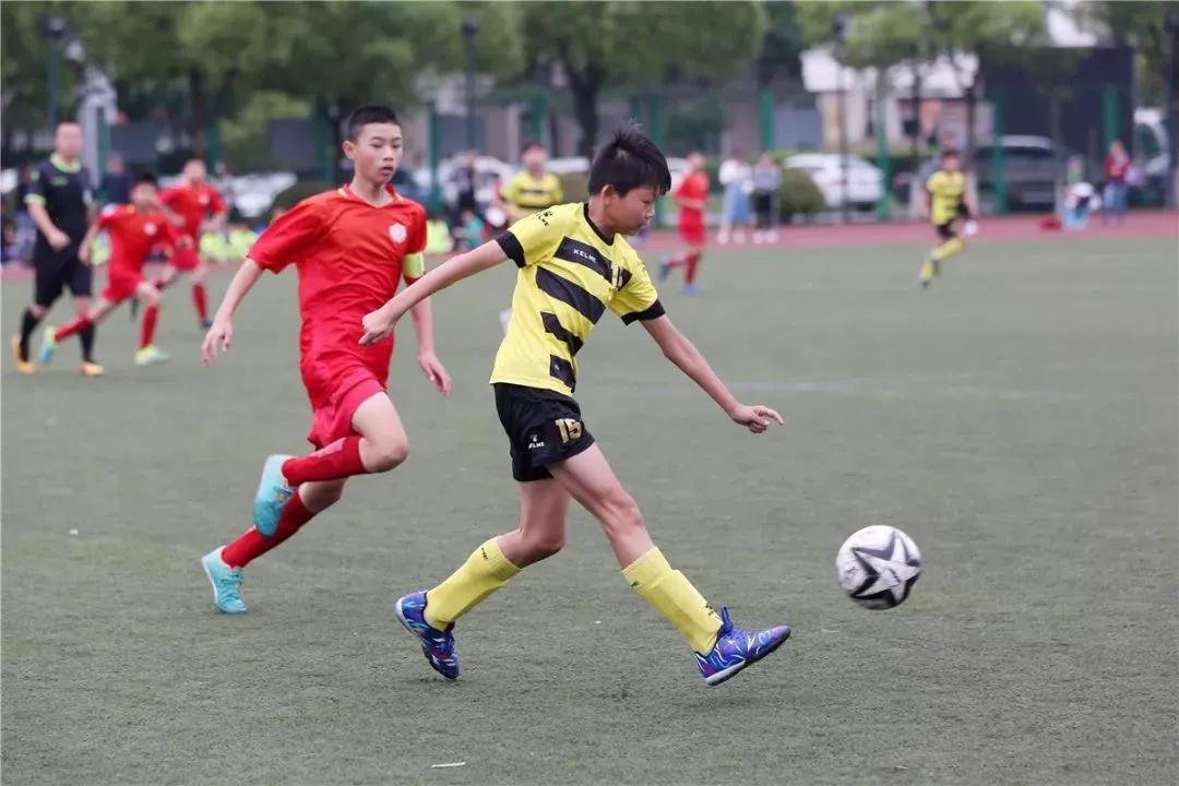 鎴戠殑瓒崇悆姊﹀畧闂ㄥ憳浣滄枃,瓒崇悆瀹堥棬鍛樼殑姊︽兂