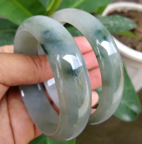 糯种翡翠价格,翡翠糯冰的介绍