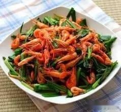 孜然豆芽韭菜干豆腐炒三丝,肉片香干豆腐豆芽炒韭菜正宗做法