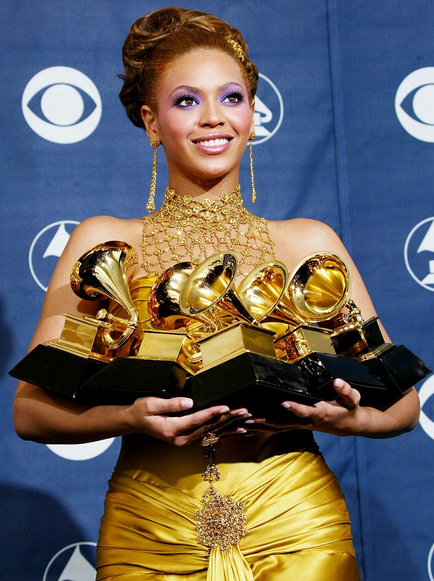 碧昂斯多彪悍？实锤老公出轨，花420万给女儿买金马，宠成小公主