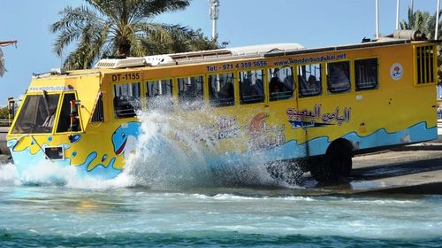 迪拜救护车出行,迪拜出行