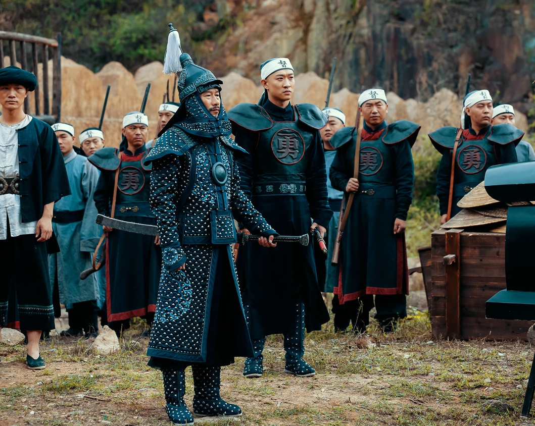 彭玉麟曾国藩画梅,彭玉麟画的梅花图