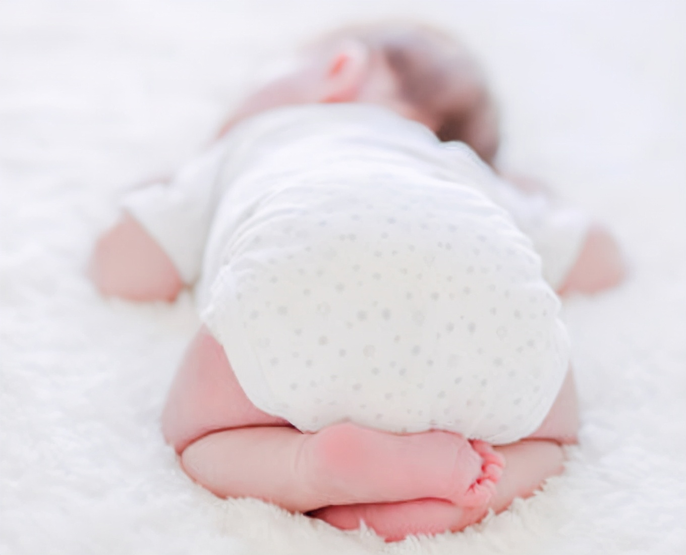 孩子被老师批评尿裤子了怎么办,4岁孩子被老师立规矩批评