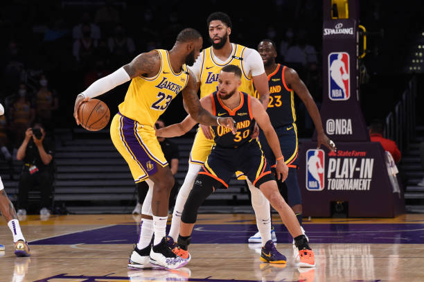 杜兰特个人能力比詹姆斯厉害,杜兰特总得分超得过詹姆斯吗