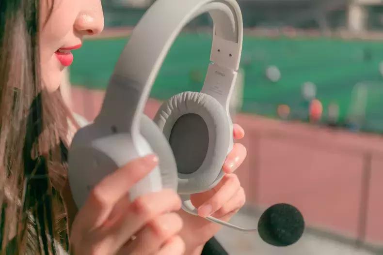 手机k歌用哪款耳机最好,如何选好一款较好的k歌耳机