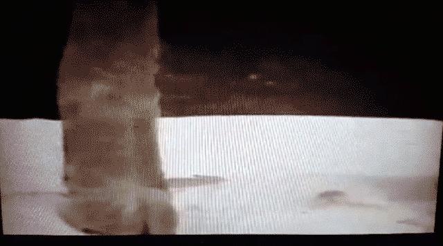 最近被炒起来的一款鞋子,被炒作最火的鞋