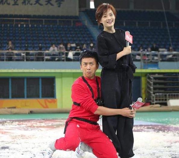 鹿晗邓超谈论关晓彤,邓超谈鹿晗关晓彤