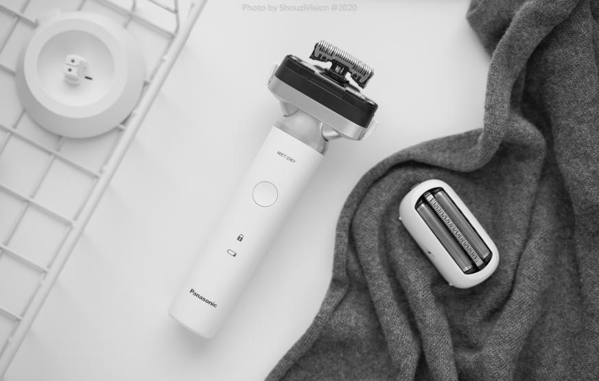 松下小锤子2.0剃须刀怎么样,松下小锤子剃须刀2.0打泡沫