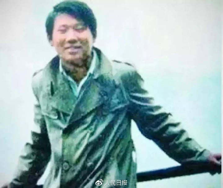 岳云鹏郭德纲大多少岁,岳云鹏14岁郭德纲26岁