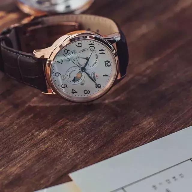 一道划痕抛光,一道划痕补漆