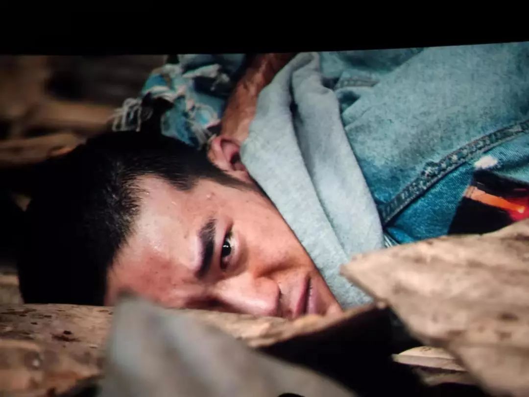 心理学上孩子哭了怎么哄,男孩爱哭也是一件好事