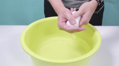 衣服粘毛去除小妙招,洗衣机洗衣服衣服粘毛怎么解决