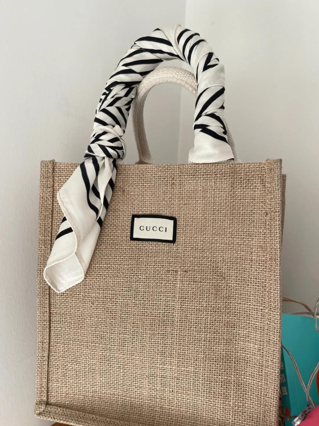 鞠婧祎与杨幂撞衫是谁先穿的,鞠婧祎穿山寨香奈儿