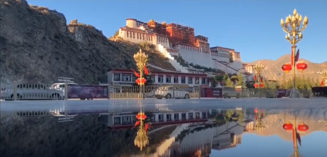 藏族女孩男足队长,藏族女孩当排长