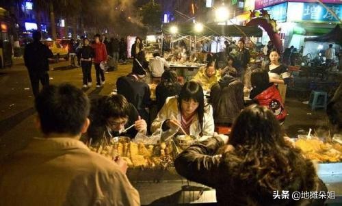 适合摆地摊的10个小生意,100个适合新手做的小生意暴利