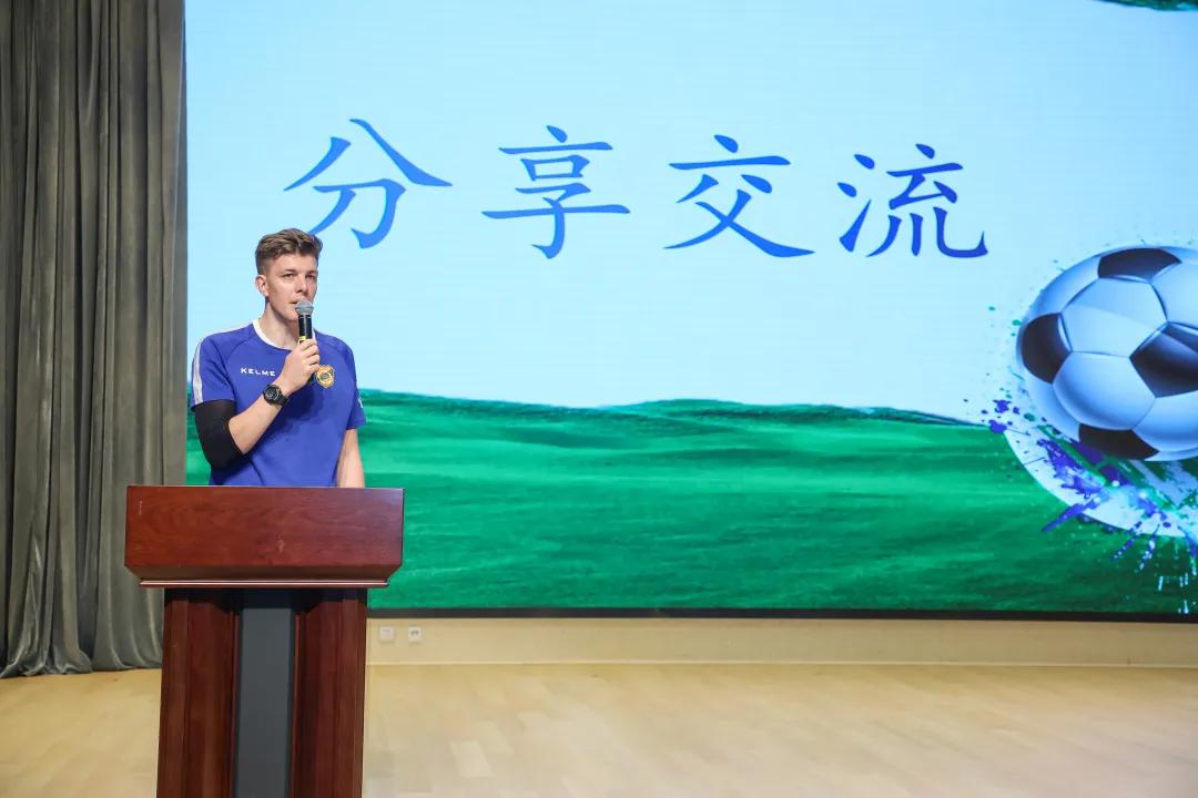 南京市小学体育教研,南京市立贤小学方阵比赛