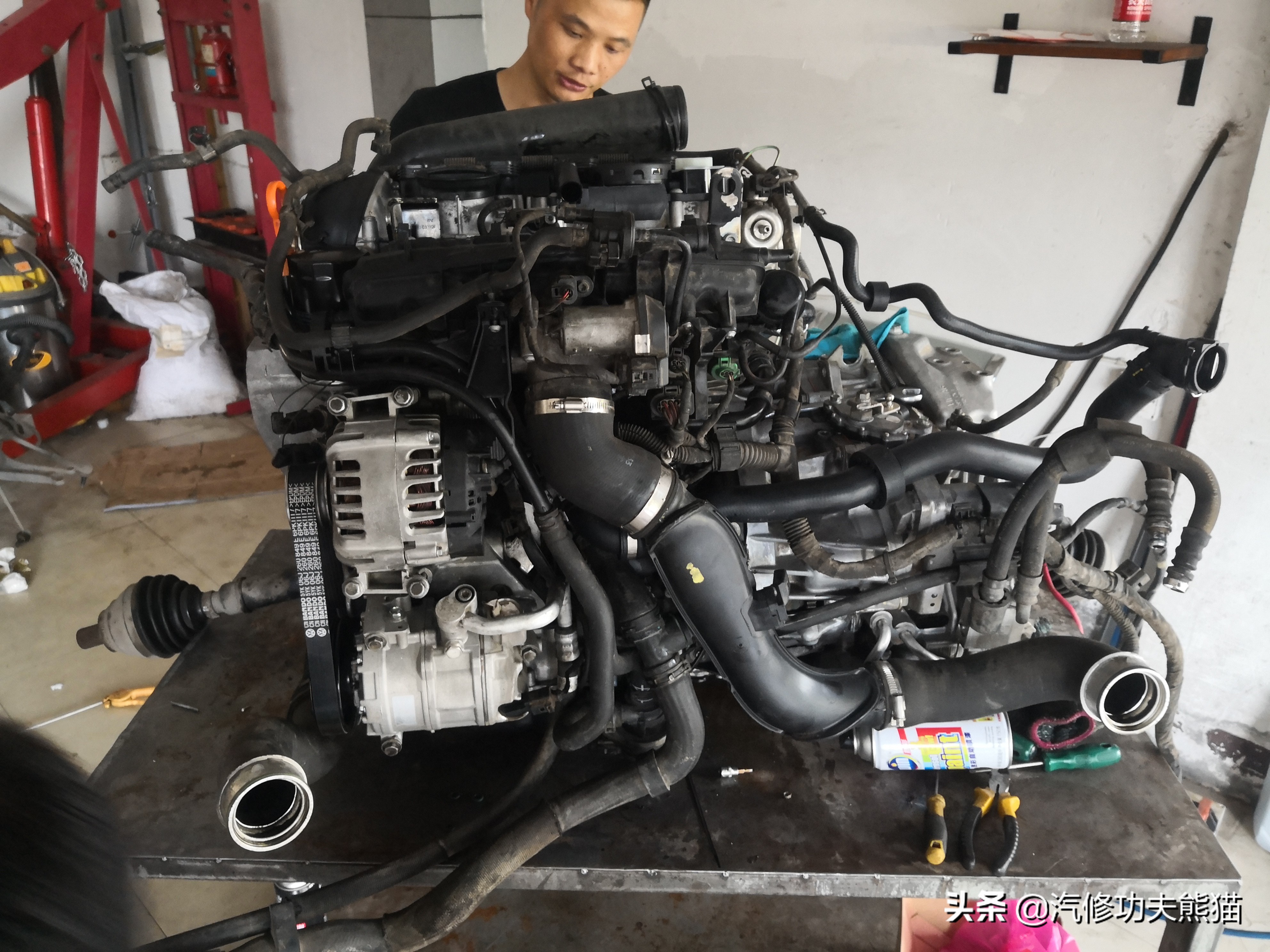 烧机油是问题车吗,烧机油是大众的通病吗