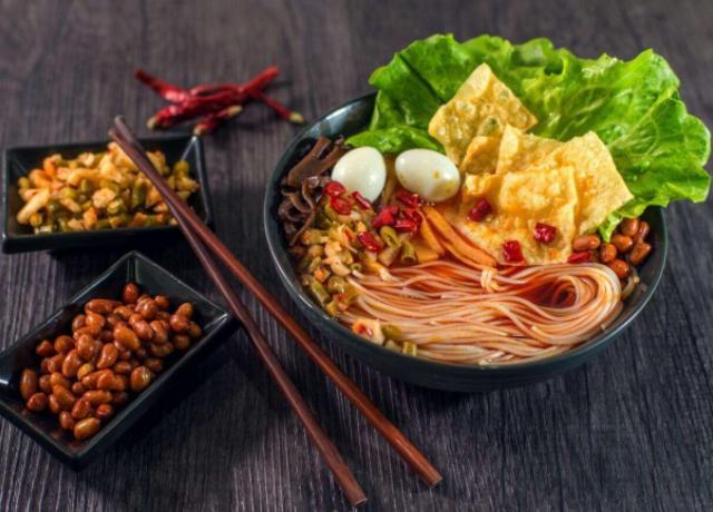 加盟螺蛳粉店哪个品牌好广西的,广西柳州螺蛳粉哪家最正宗排名