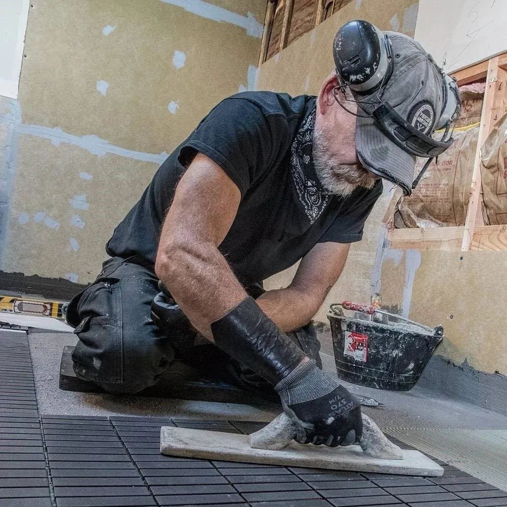 高低不平的地砖还有办法补救吗,客厅与阳台地砖高低不平怎么衔接