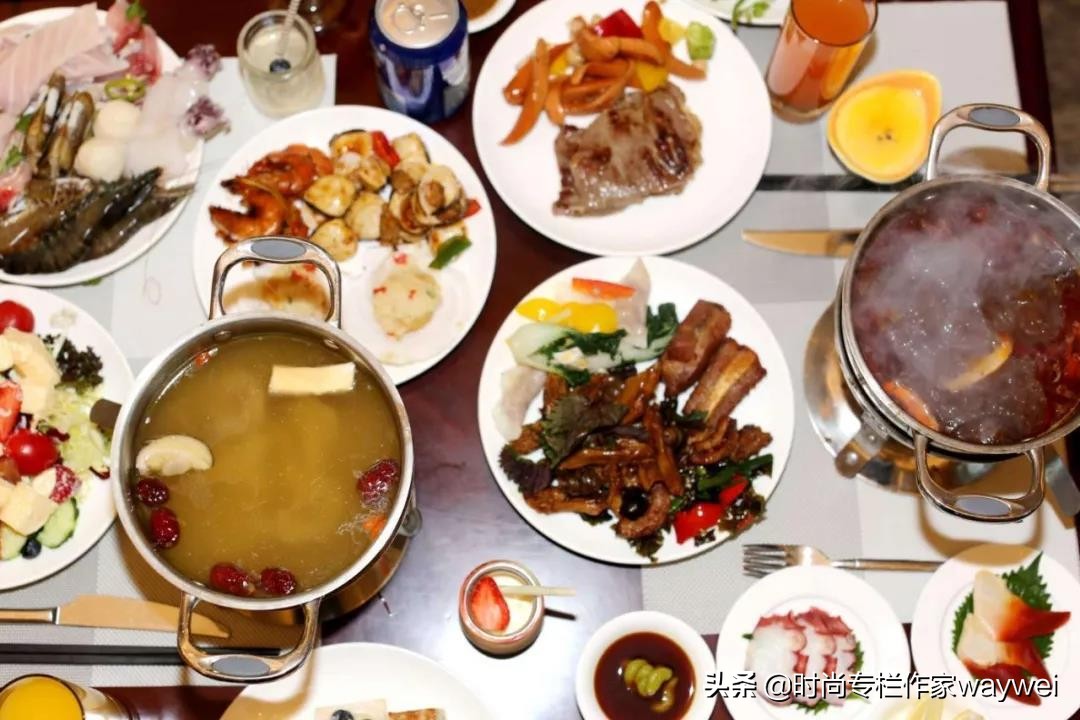 寒风飒飒,人类无法阻止火锅的蔓延势头了……