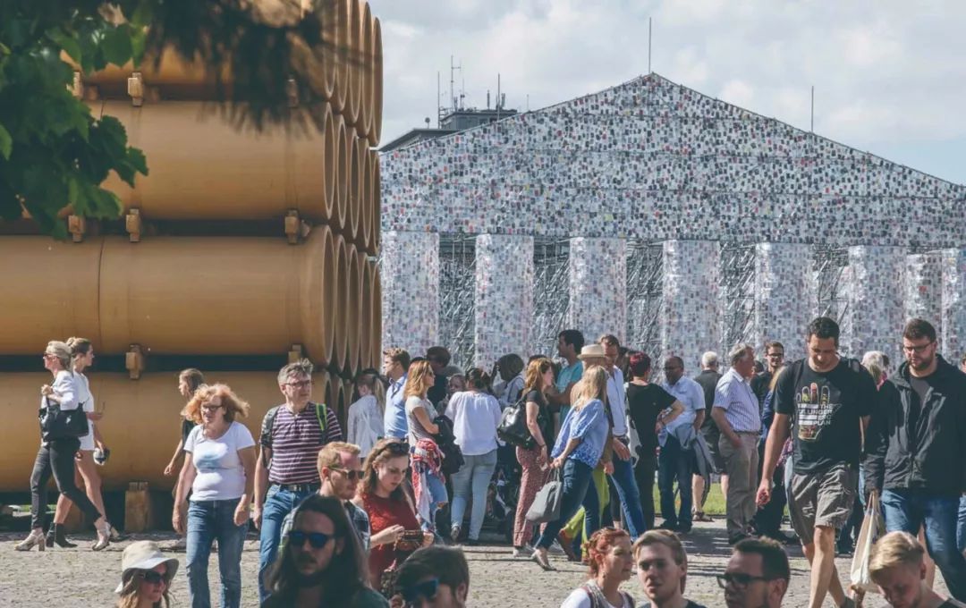 回望新世纪10年代的艺术之最