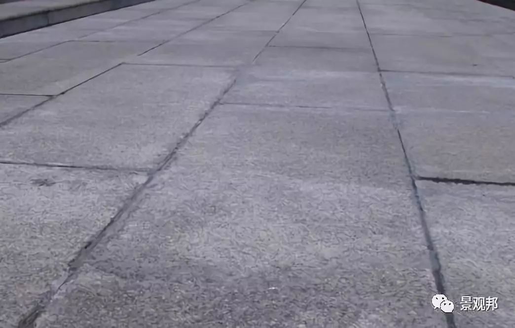 石材反碱和泛碱的区别,室外地面石材泛碱怎么办
