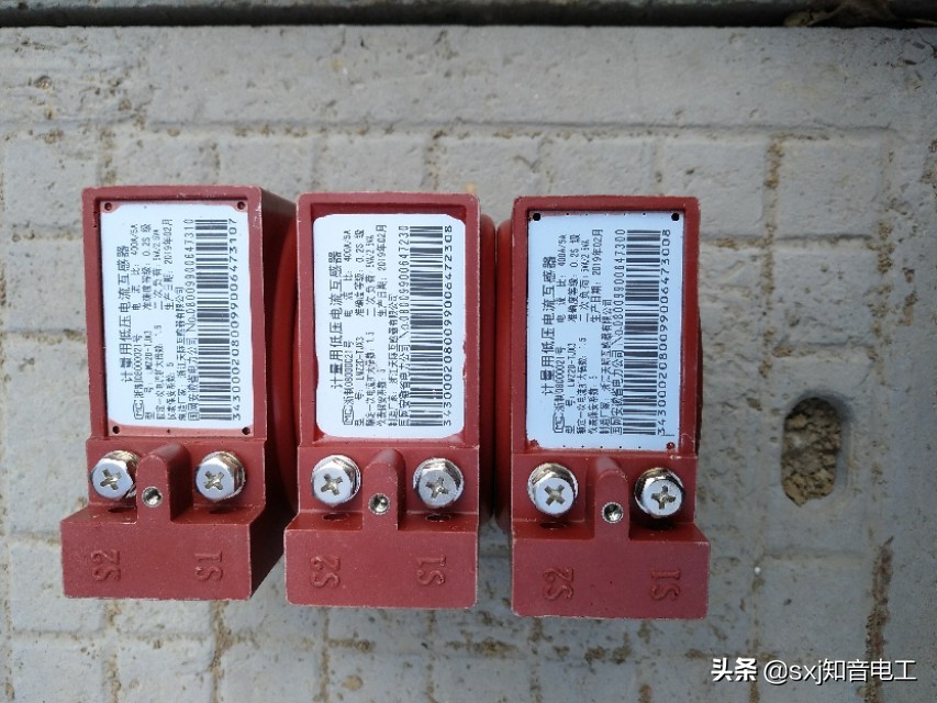 有电流互感器的电表怎么计算电量,三相四线互感器电表怎么计算电量