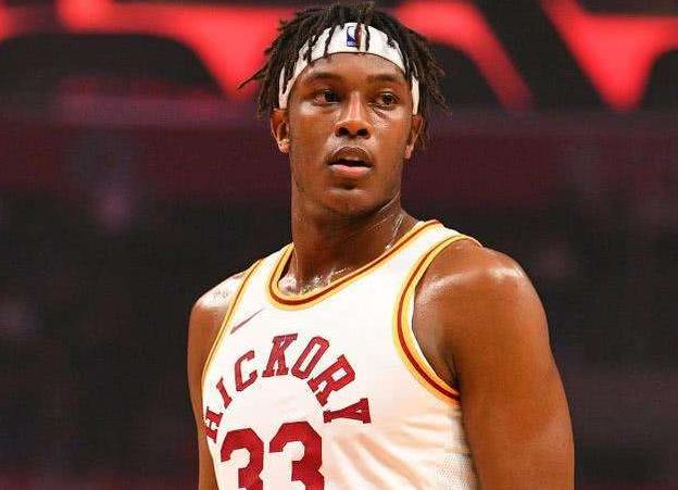 库里之前是湖人队的吗,库里是勇士队还是湖人队