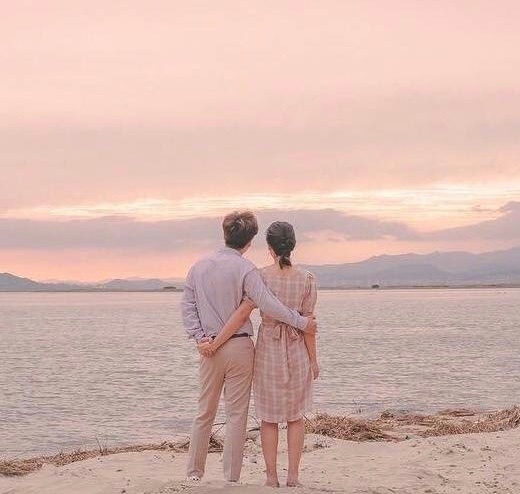 戴建业新年致辞,戴建业妻子决定一个家庭的幸福