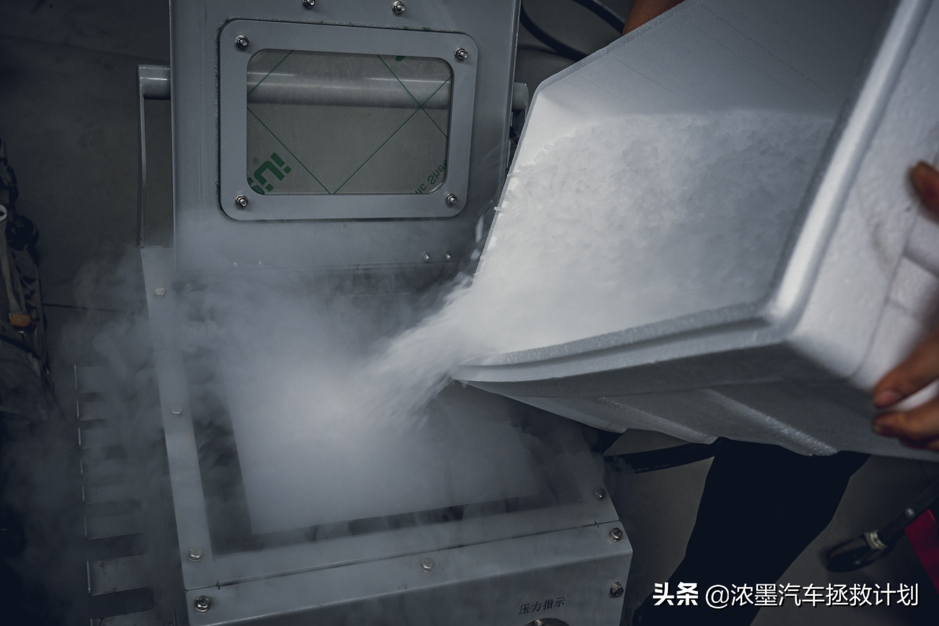 专业维修整备老款捷豹xj系列,老款捷豹xj整备视频