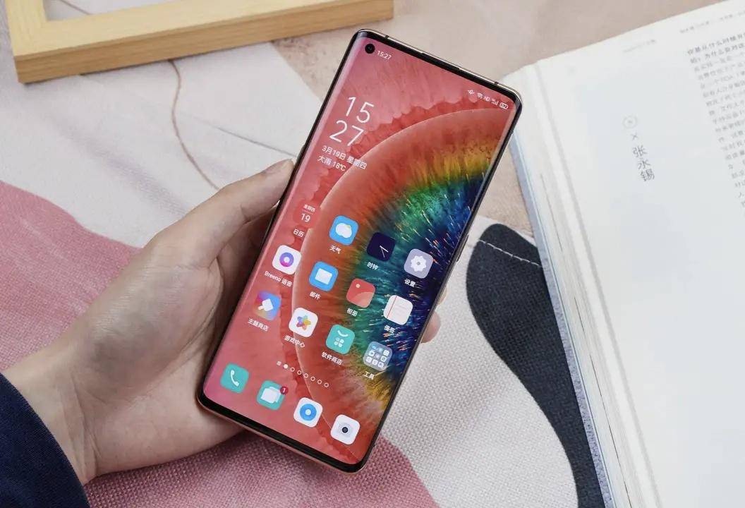 华为系统流畅度对比oppo,oppo和华为哪个系统流畅不卡顿